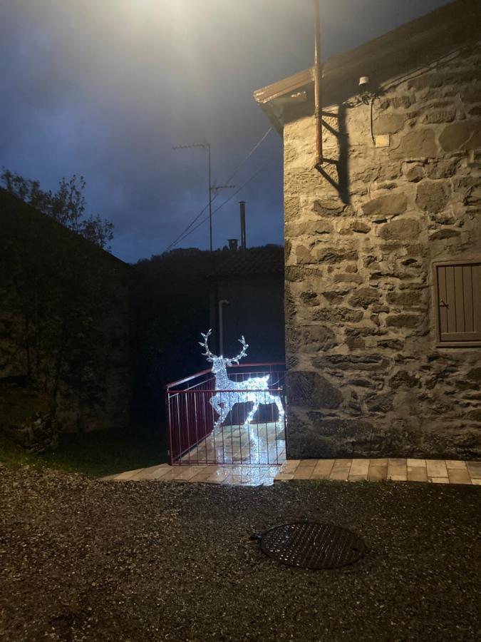 Вилла La Casina Del Prete Caprese Michelangelo Экстерьер фото